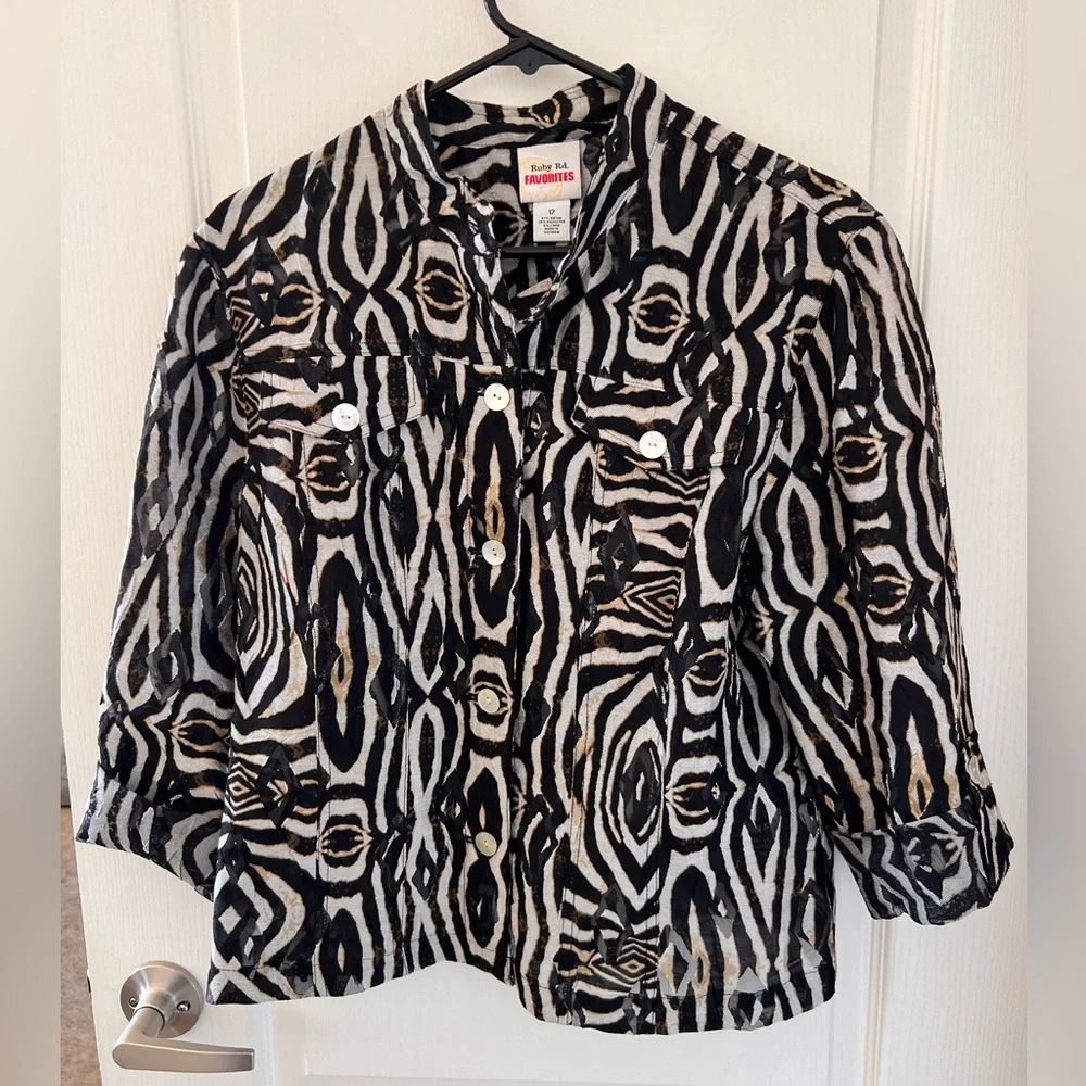 Ruby Rd. Favorites women’s size 12 abstract print casual office.